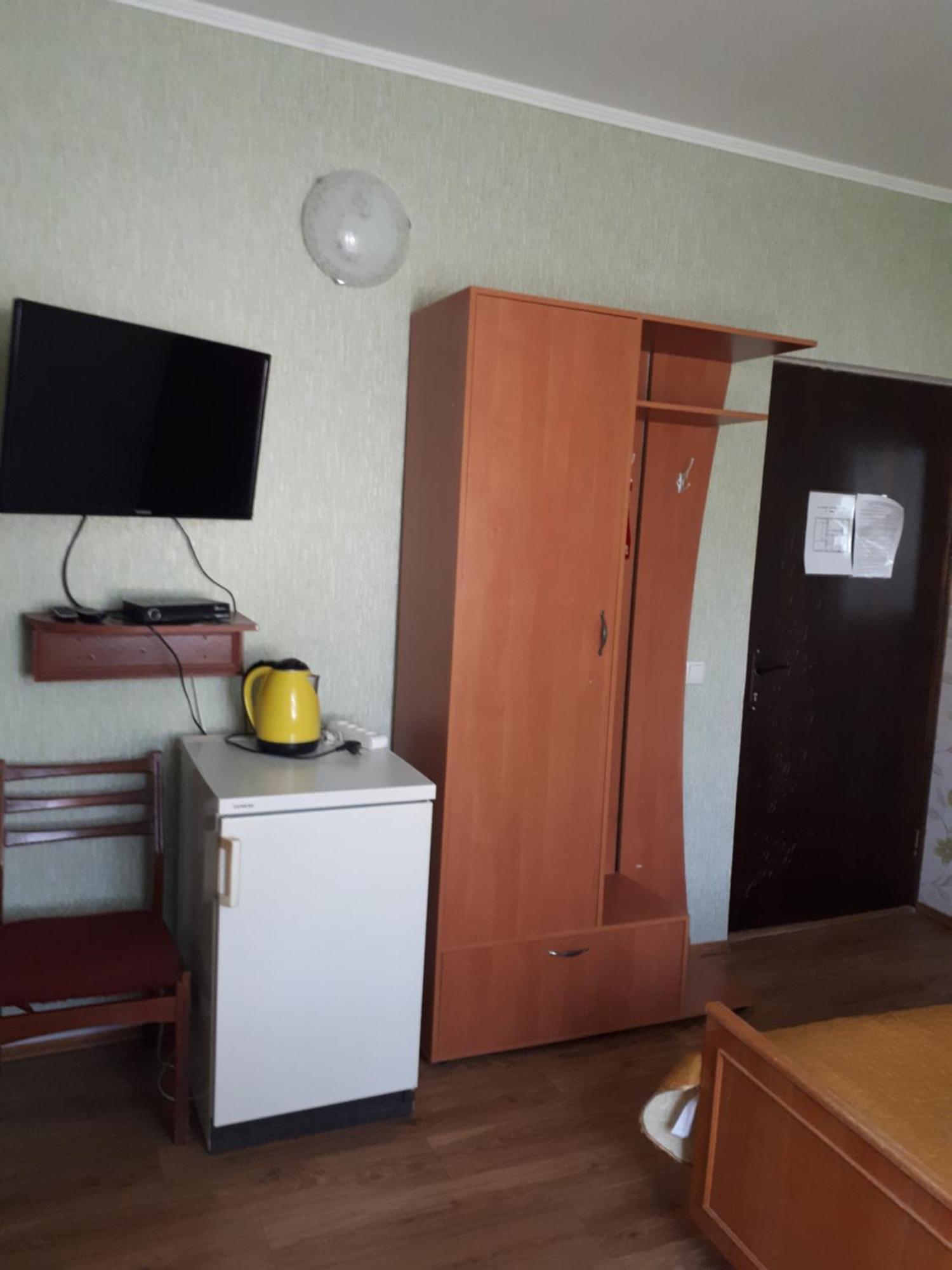 Hotel Gostynnyi Dvir Sharhorod Exteriér fotografie