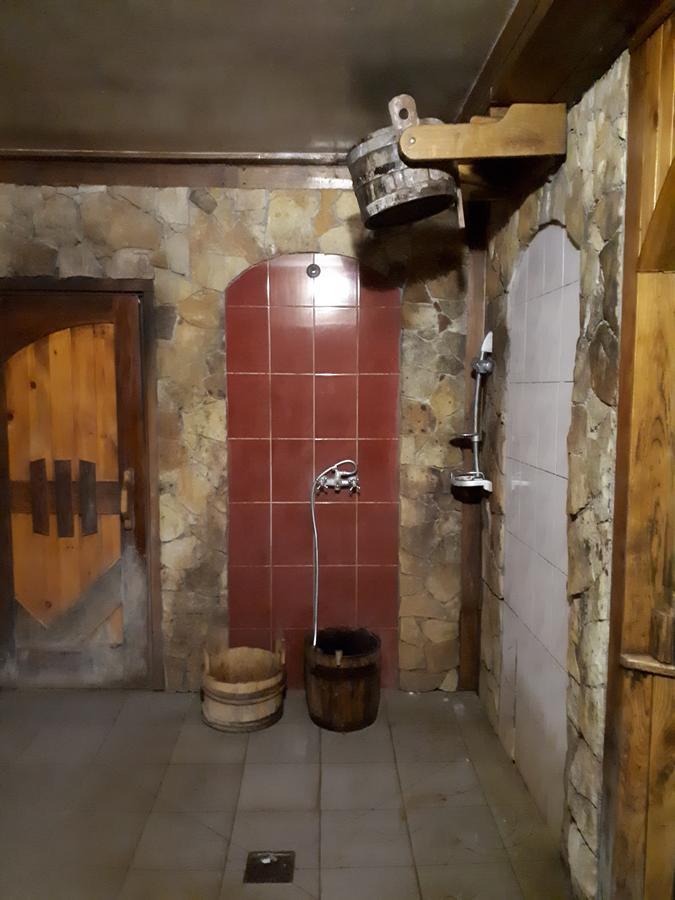 Hotel Gostynnyi Dvir Sharhorod Exteriér fotografie